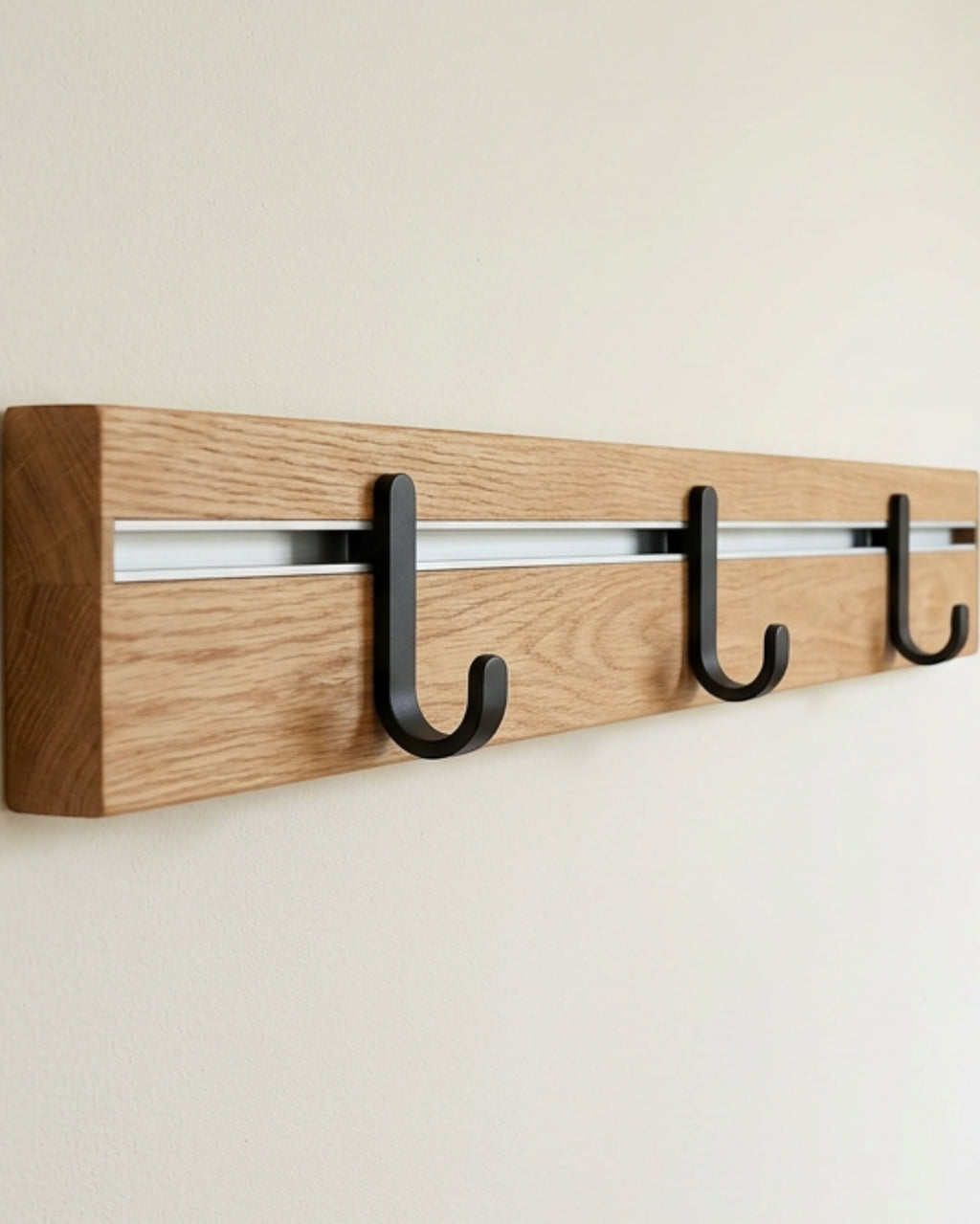 Jmyvn Three Sliding Hook Wall Rail Oak Black - Lifestyle view